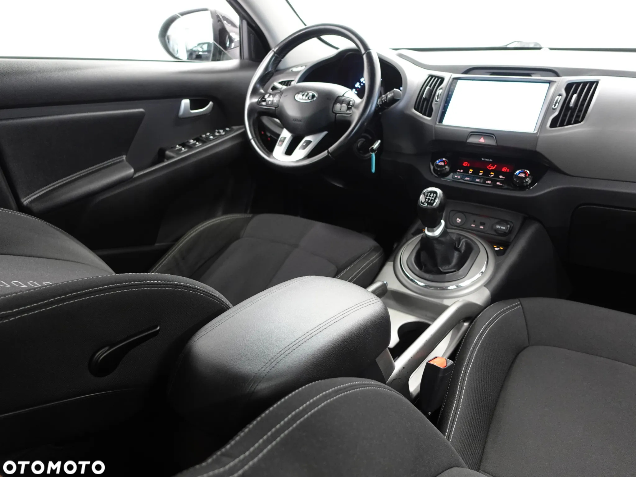 Kia Sportage 1.6 GDI Business Line 2WD - 29