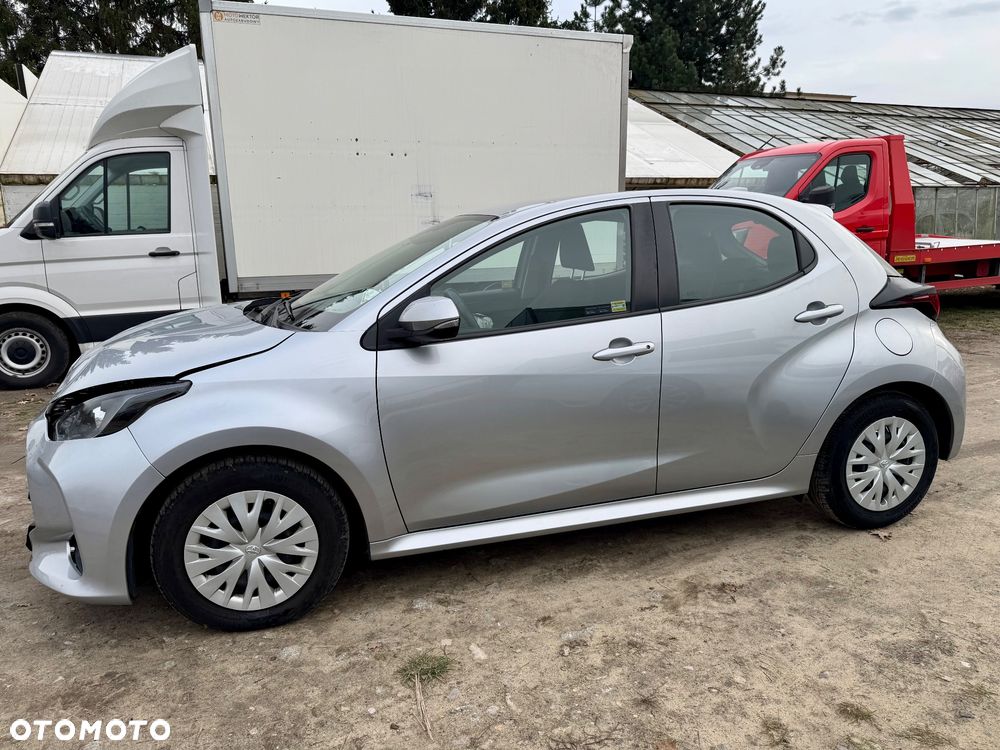 Toyota Yaris 1.5 Comfort - 14