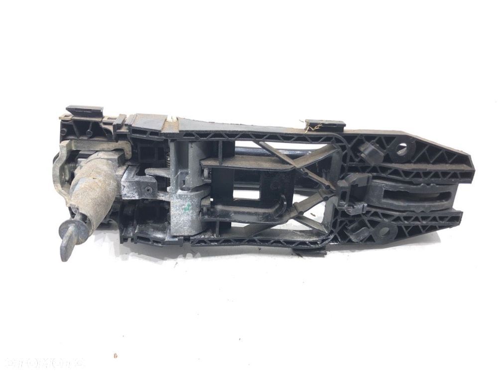 KLAMKA ZEWNĘTRZNA LEWY PRZÓD - 147.00 PLN - SKODA SUPERB II Kombi (3T5) 2009 - 2015 2.0 TDI 125 kW - 2