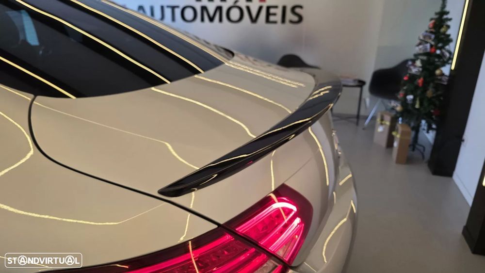 Mercedes-Benz C 220 d 9G-TRONIC Night Edition - 23