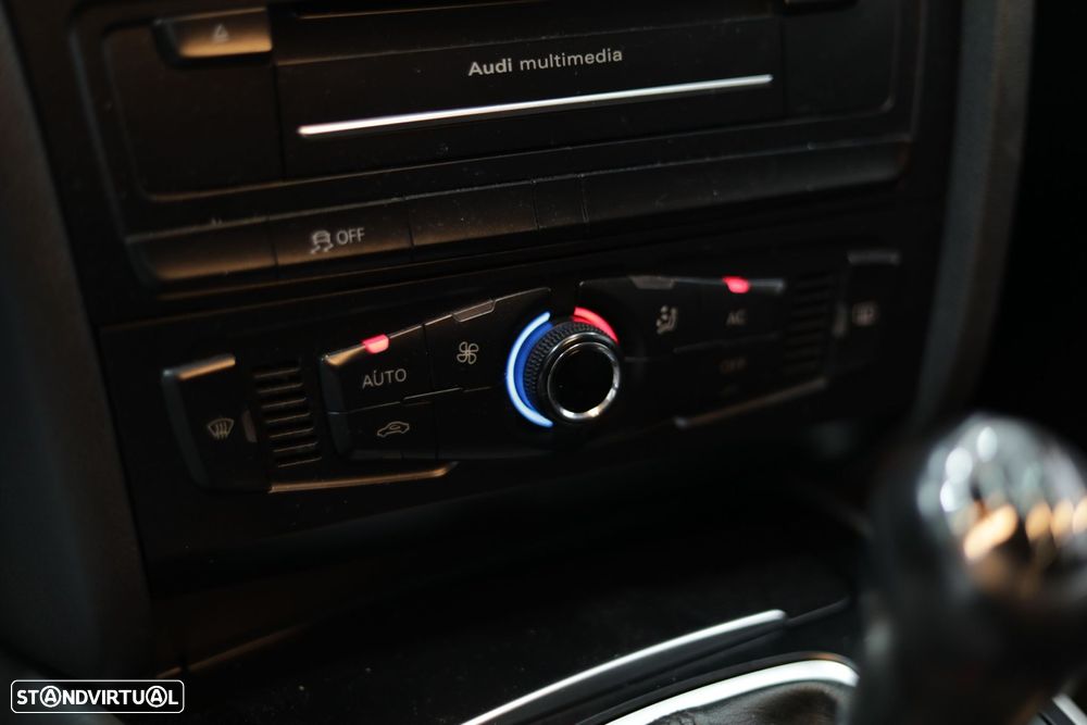 Audi A4 Avant 2.0 TDI - 15