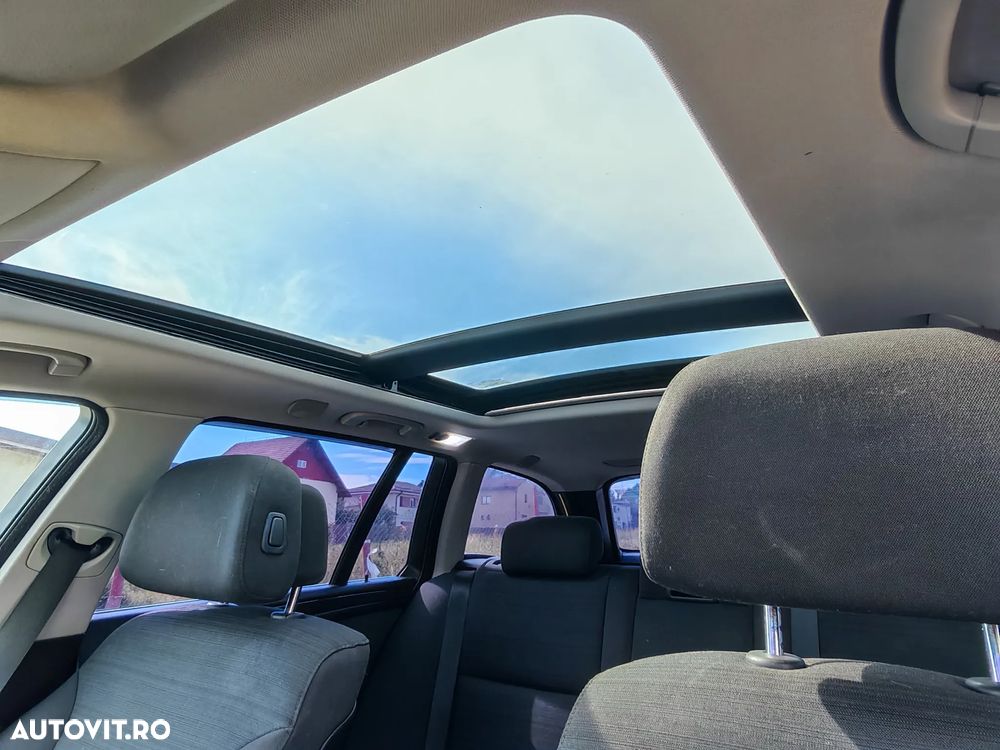 BMW Seria 5 520d Touring - 10