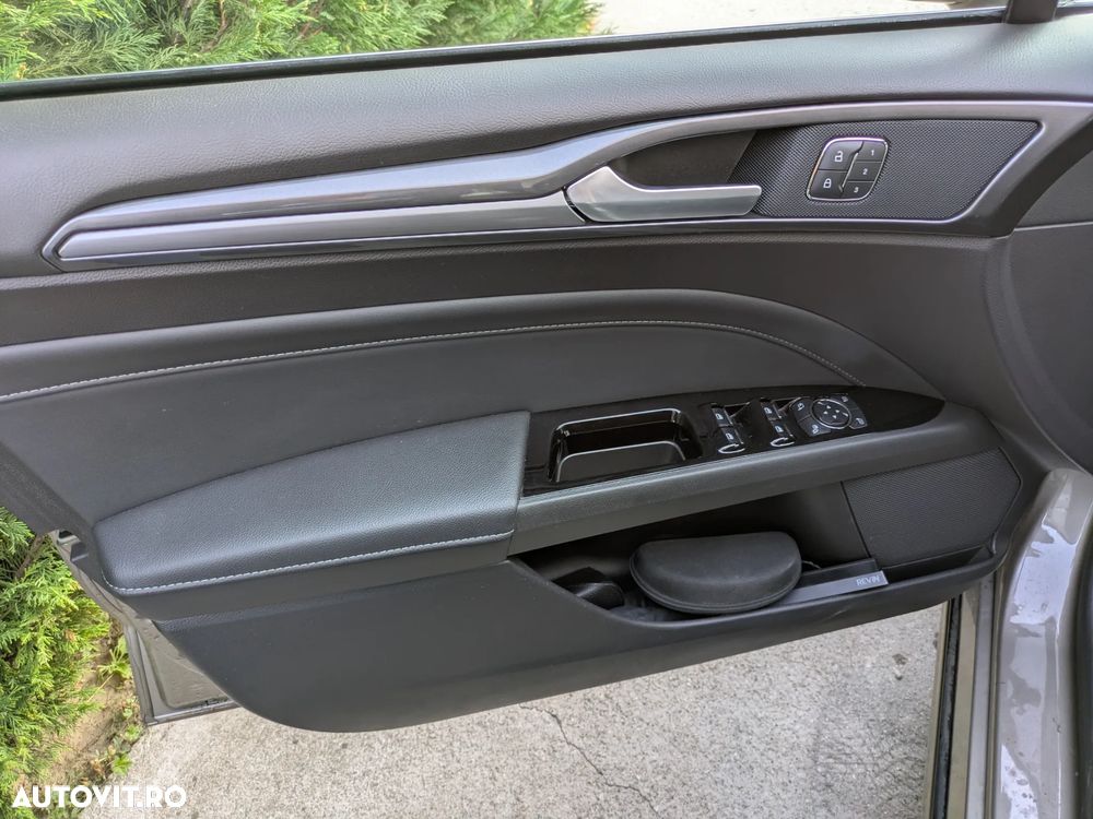 Ford Mondeo - 15