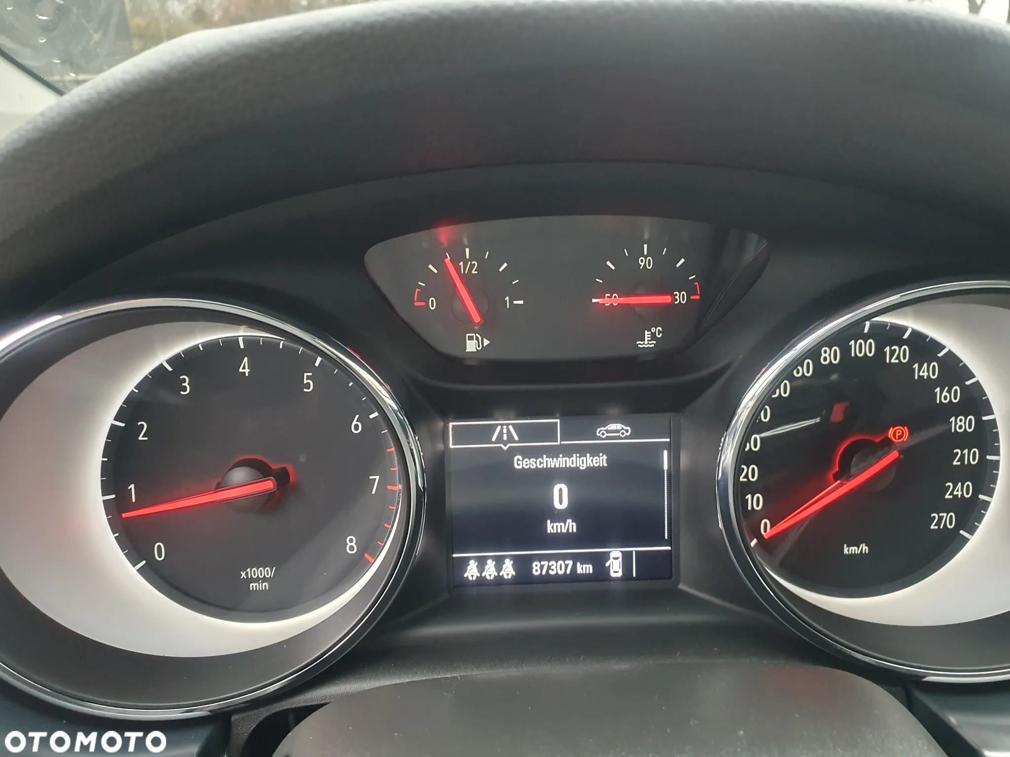 Opel Astra 1.4 Turbo Dynamic - 11