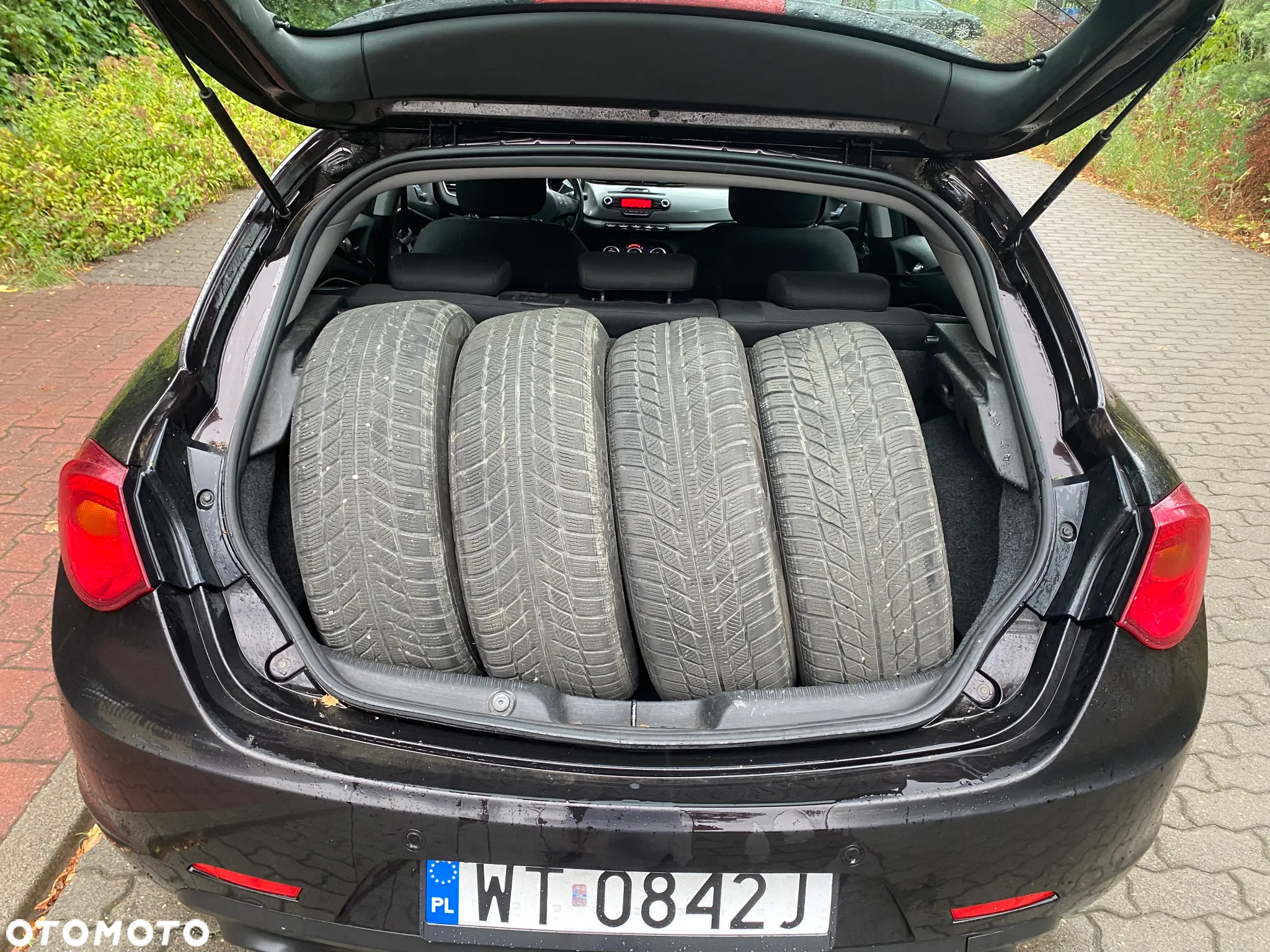 Alfa Romeo Giulietta 2.0 JTDM Distinctive - 25