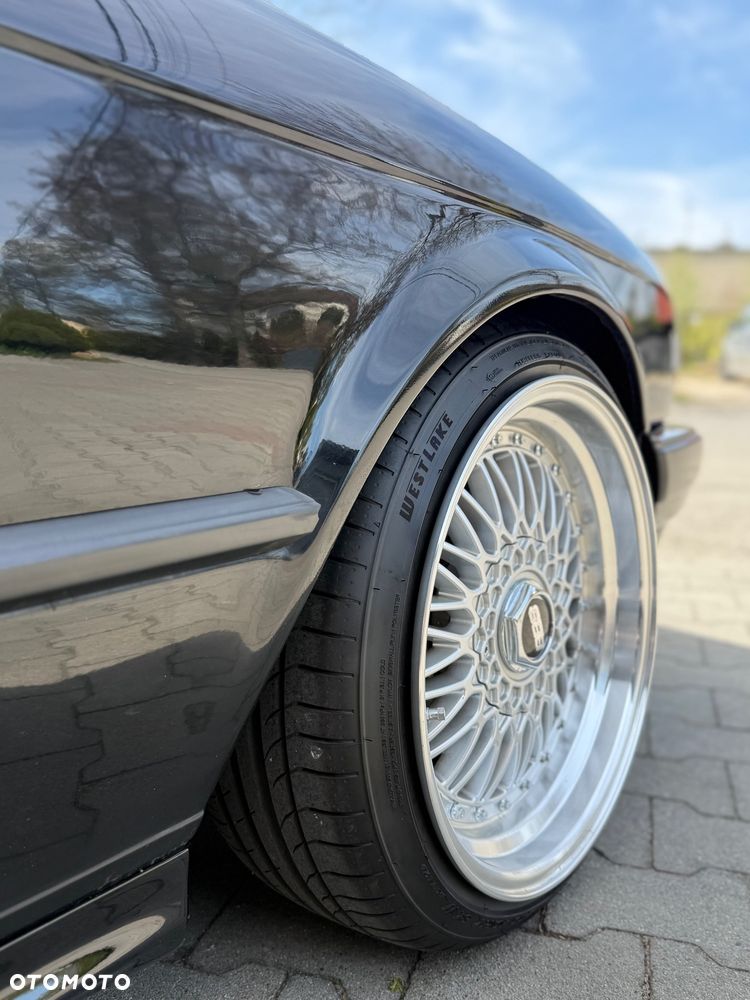 BMW Seria 3 318is - 10