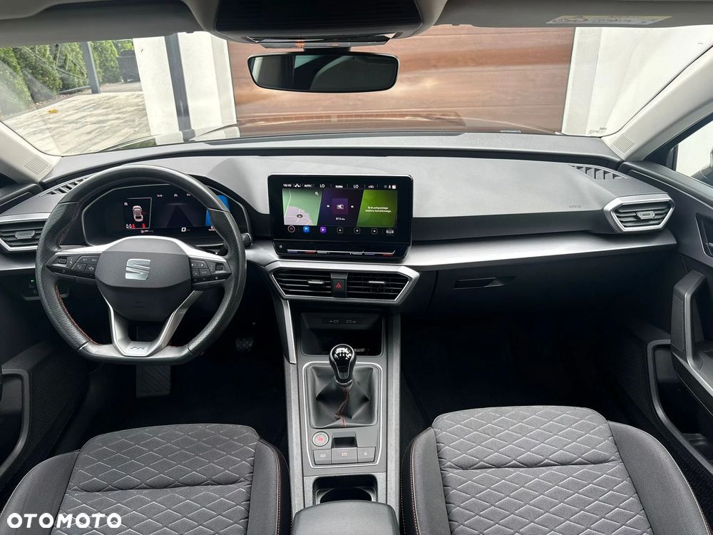 Seat Leon Sportstourer 2.0 TDI DPF FR - 10