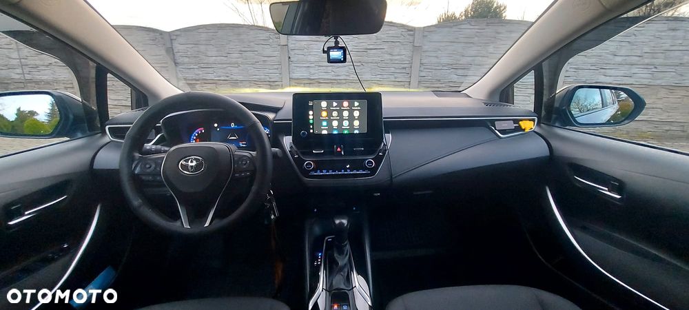 Toyota Corolla - 12