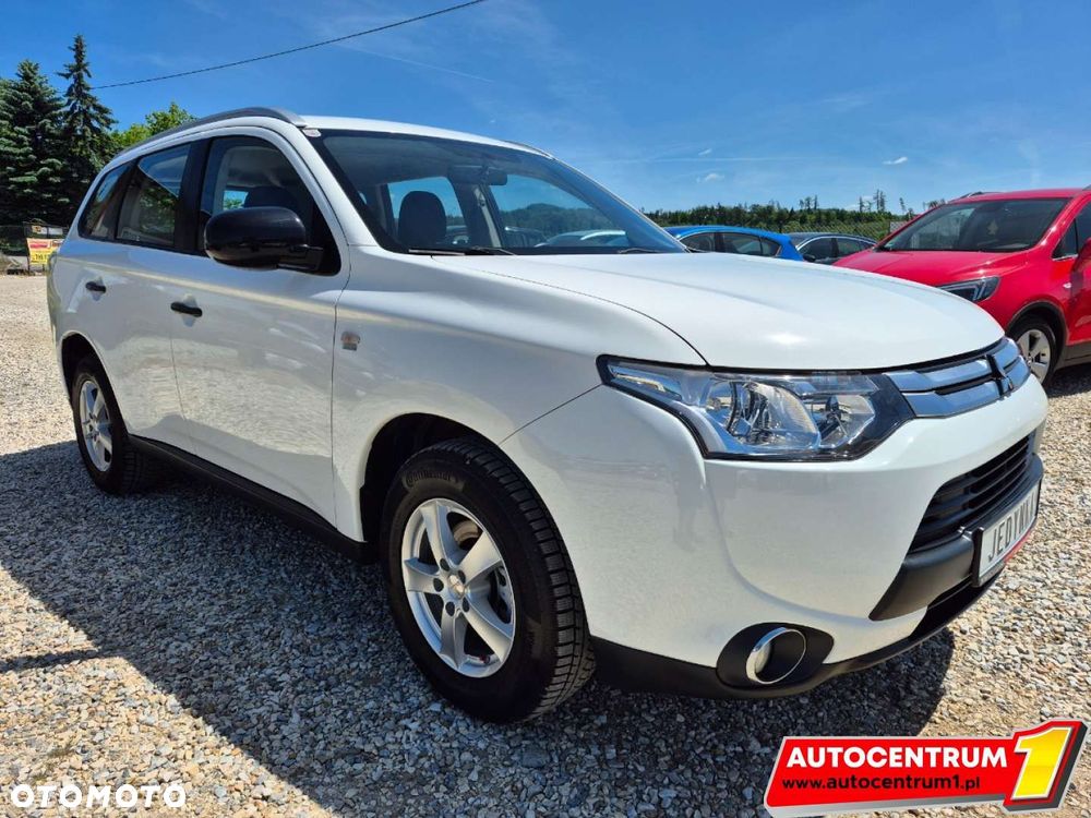Mitsubishi Outlander - 16