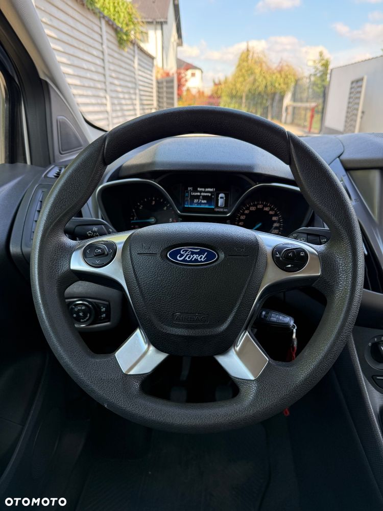 Ford Tourneo Connect - 31