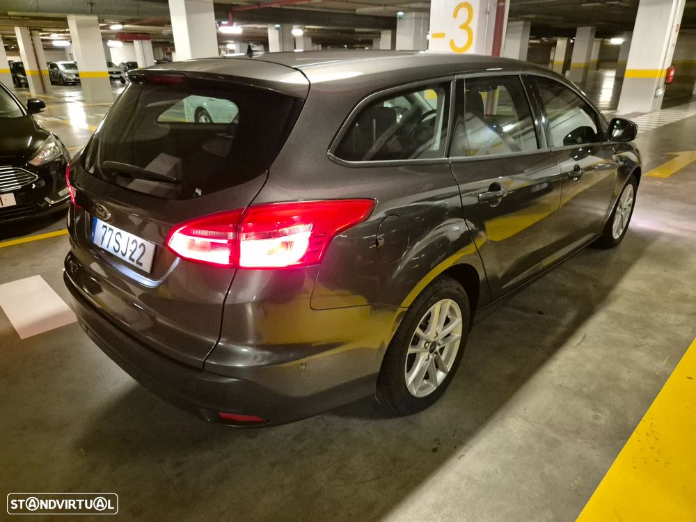 Ford Focus SW 1.5 TDCi EcoBlue Active - 7