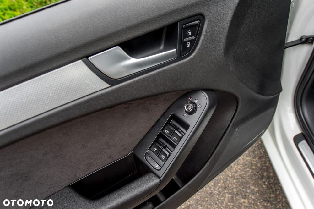 Audi A4 ver-2-0-tfsi-quattro-s-tronic - 19