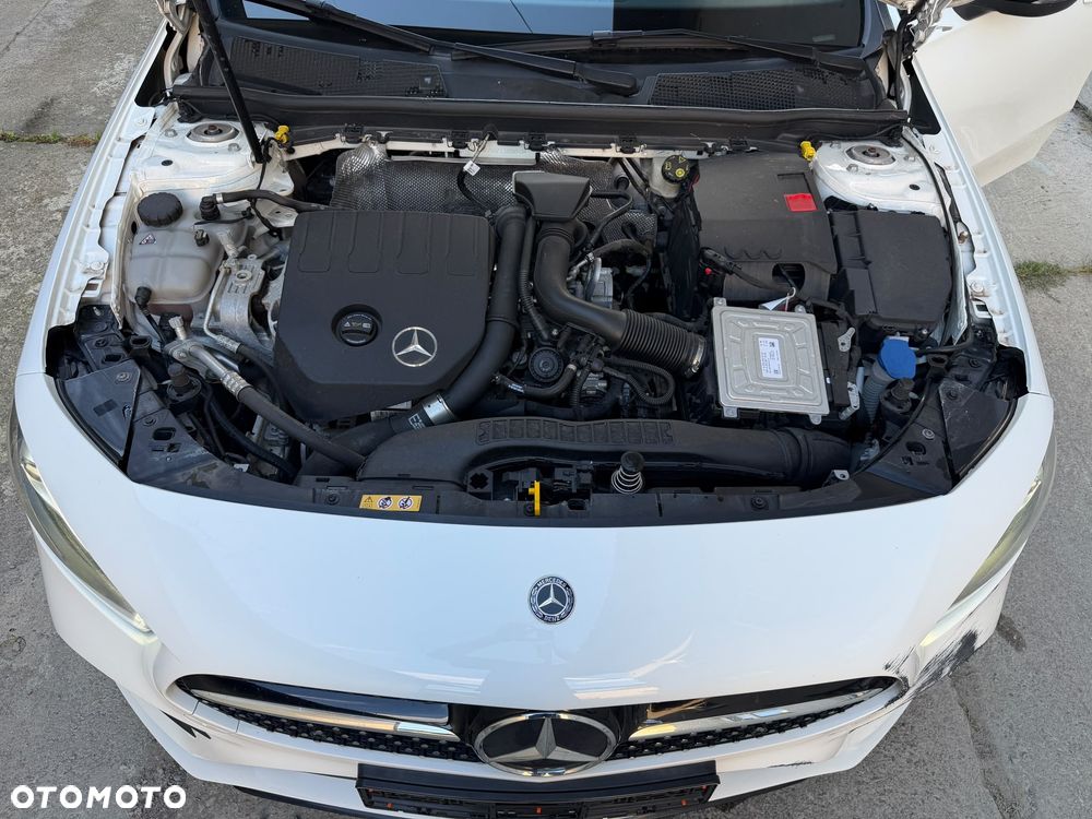 Mercedes-Benz Klasa A 200 7G-DCT AMG Line - 11