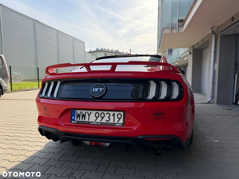 Ford Mustang 5.0 V8 GT - 28