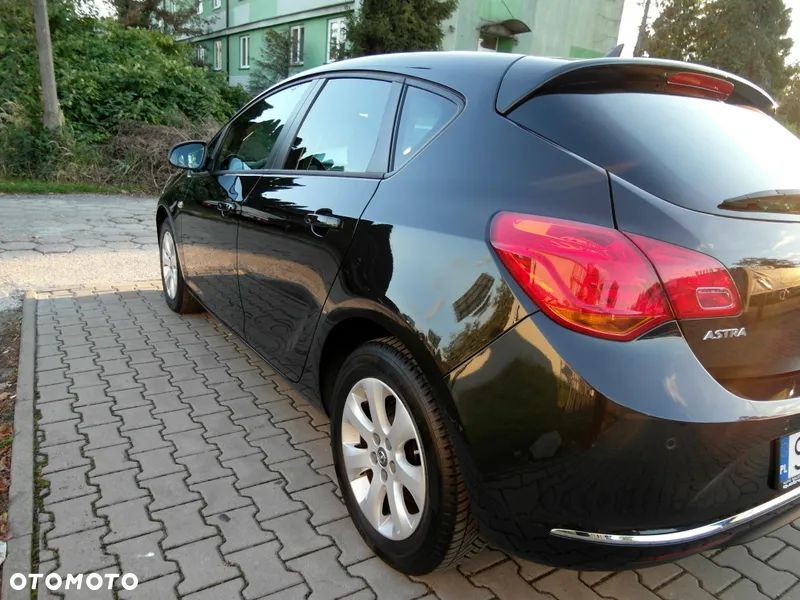 Opel Astra 1.4 Turbo Innovation - 15