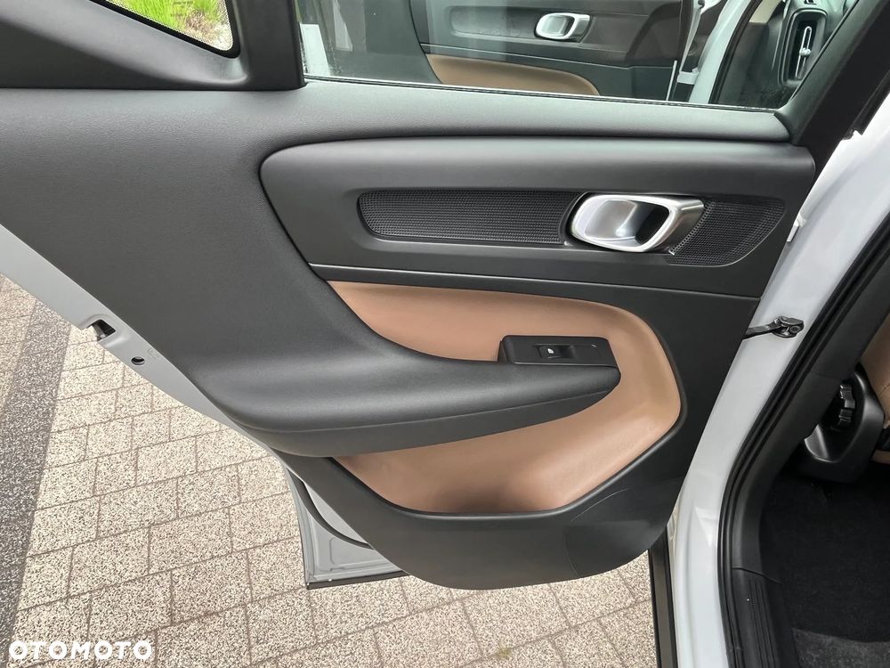 Volvo XC 40 D3 Inscription - 17