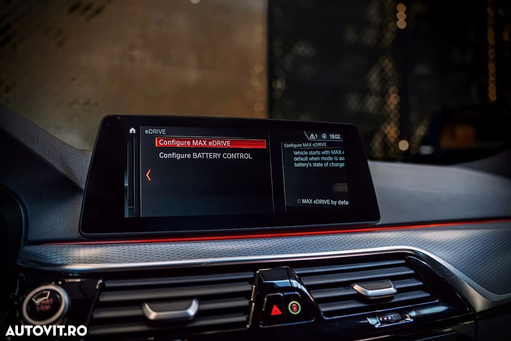 BMW Seria 5 530e AT PHEV - 33
