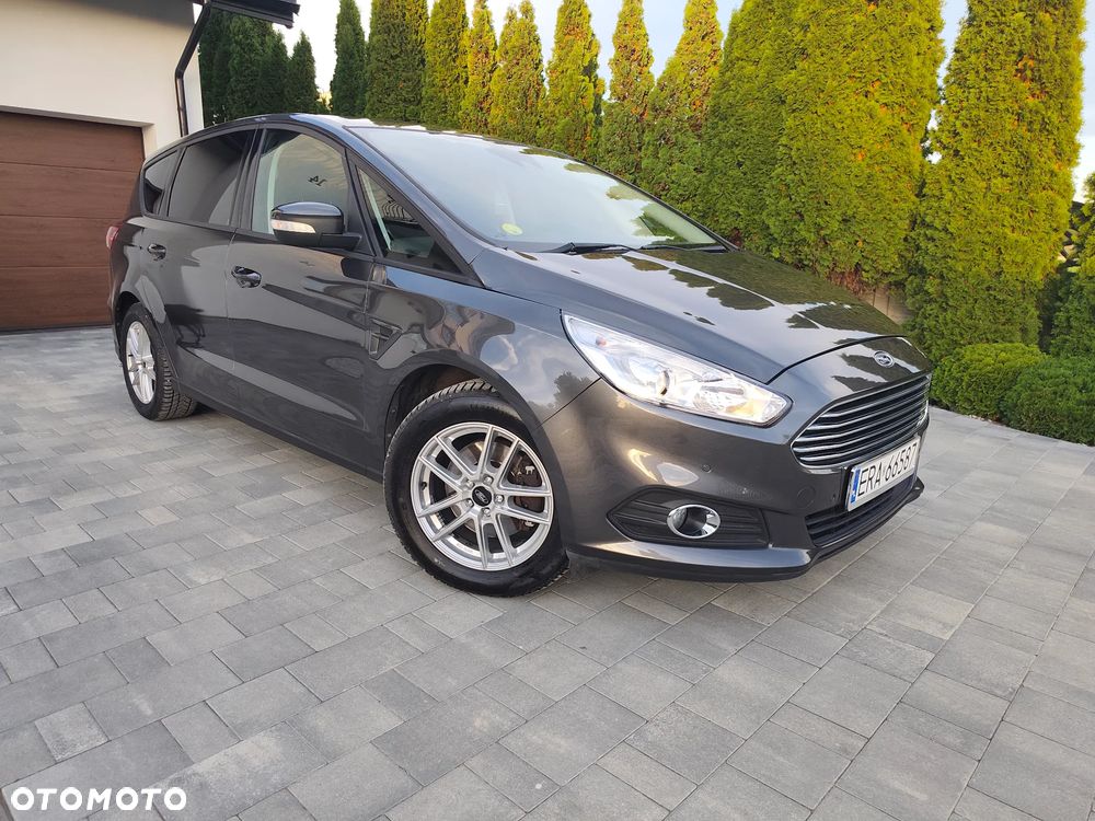 Ford S-Max