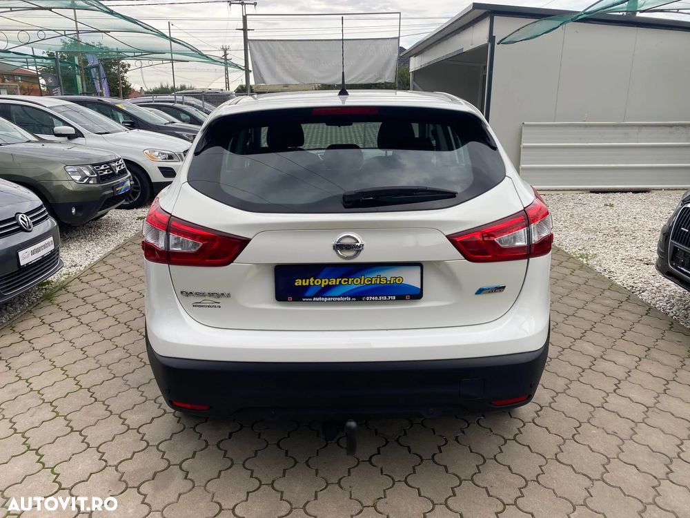 Nissan Qashqai - 4