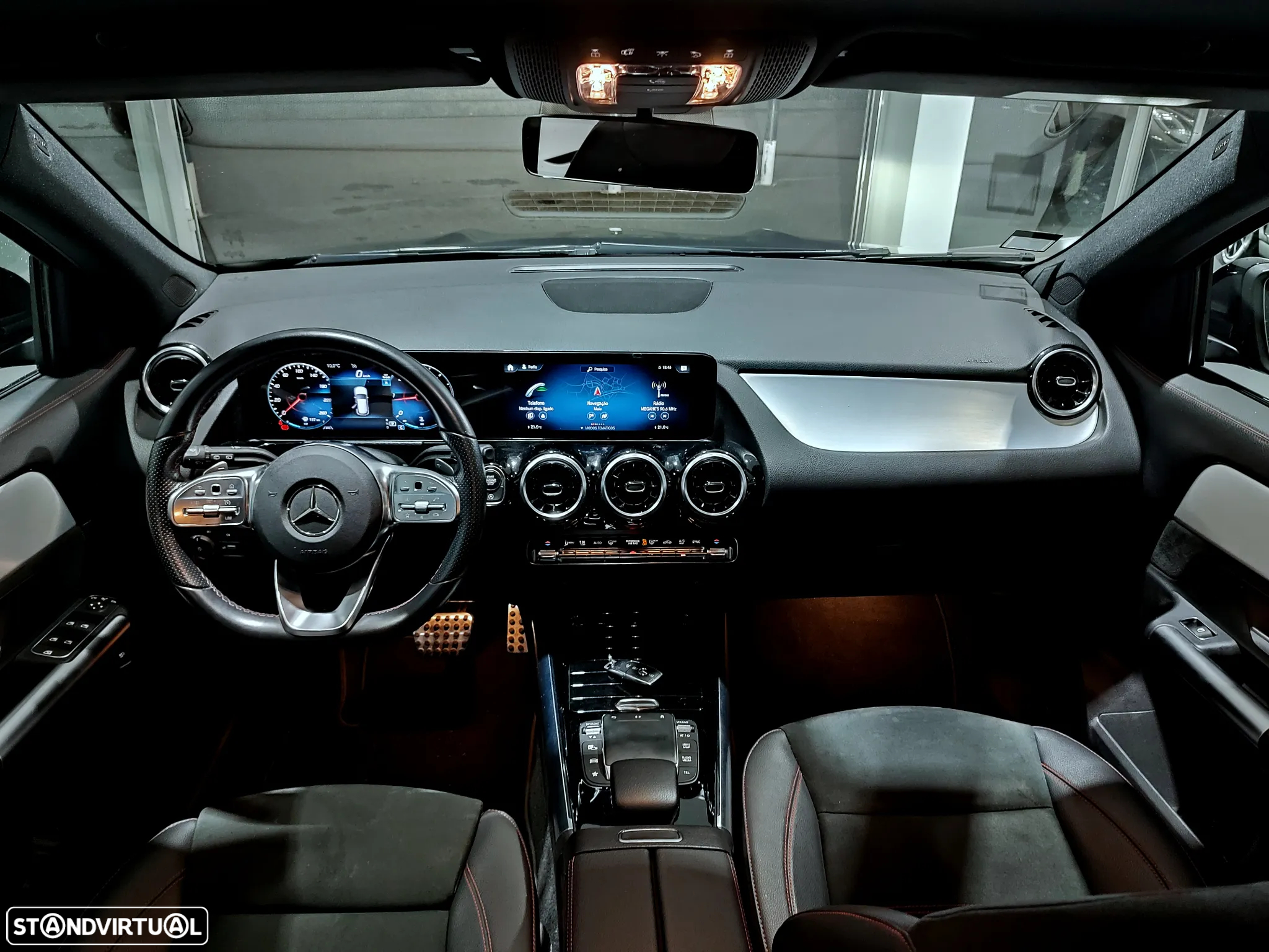 Mercedes-Benz GLA 180 - 11