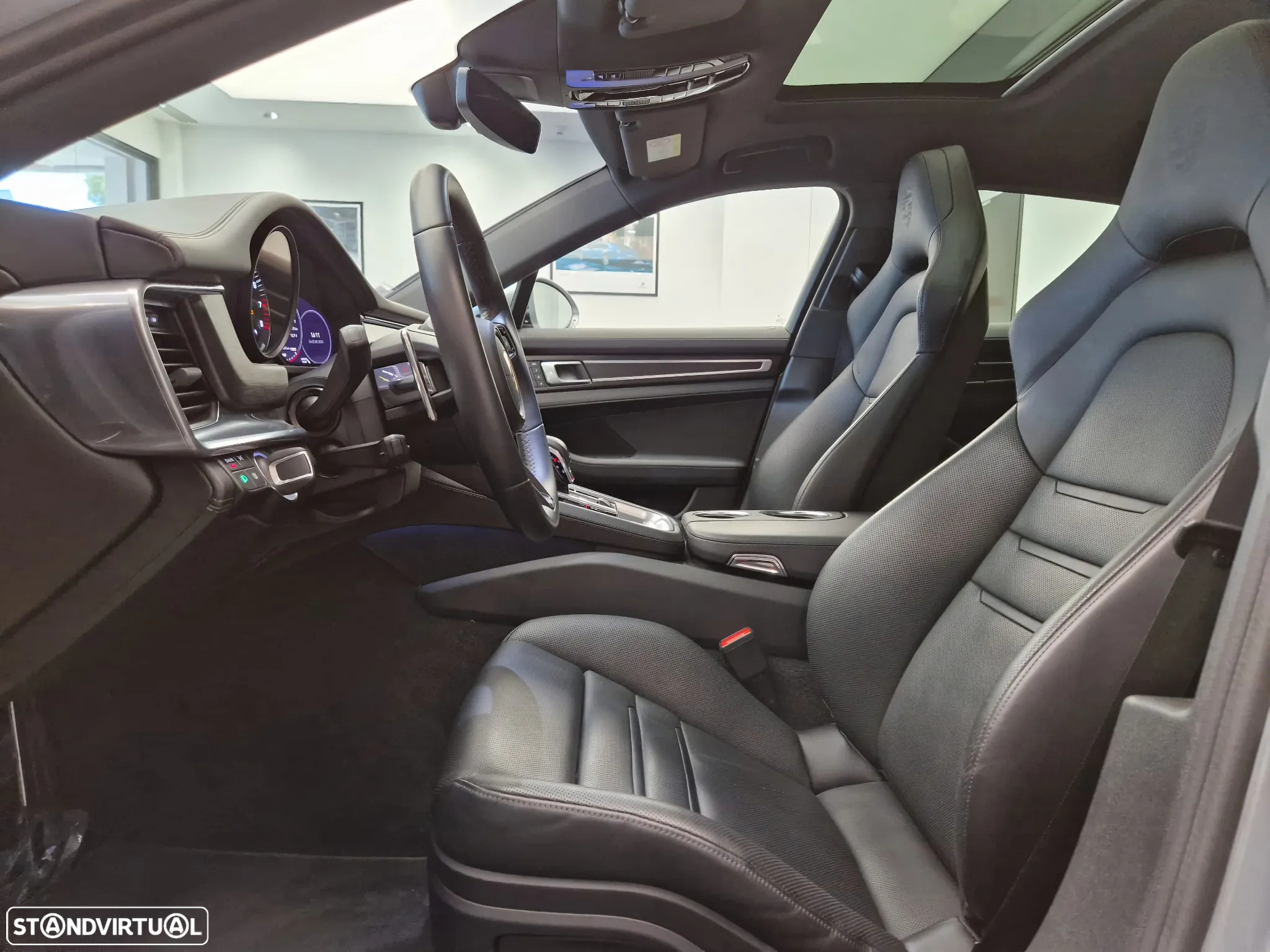 Porsche Panamera 4 E-Hybrid Platinum Edition com PDLS - 21