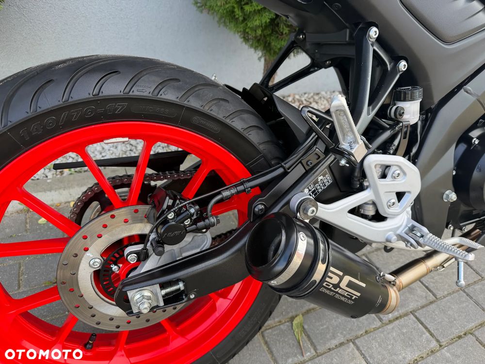 Yamaha MT - 21
