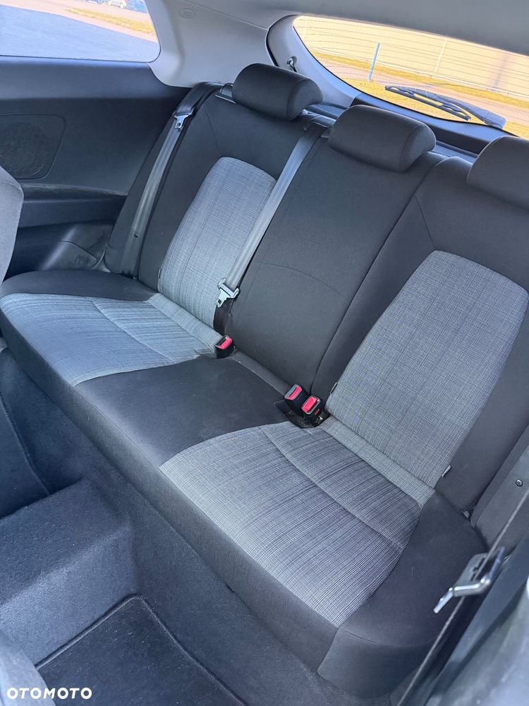 Kia ProCeed 1.6 CRDi Spirit - 27