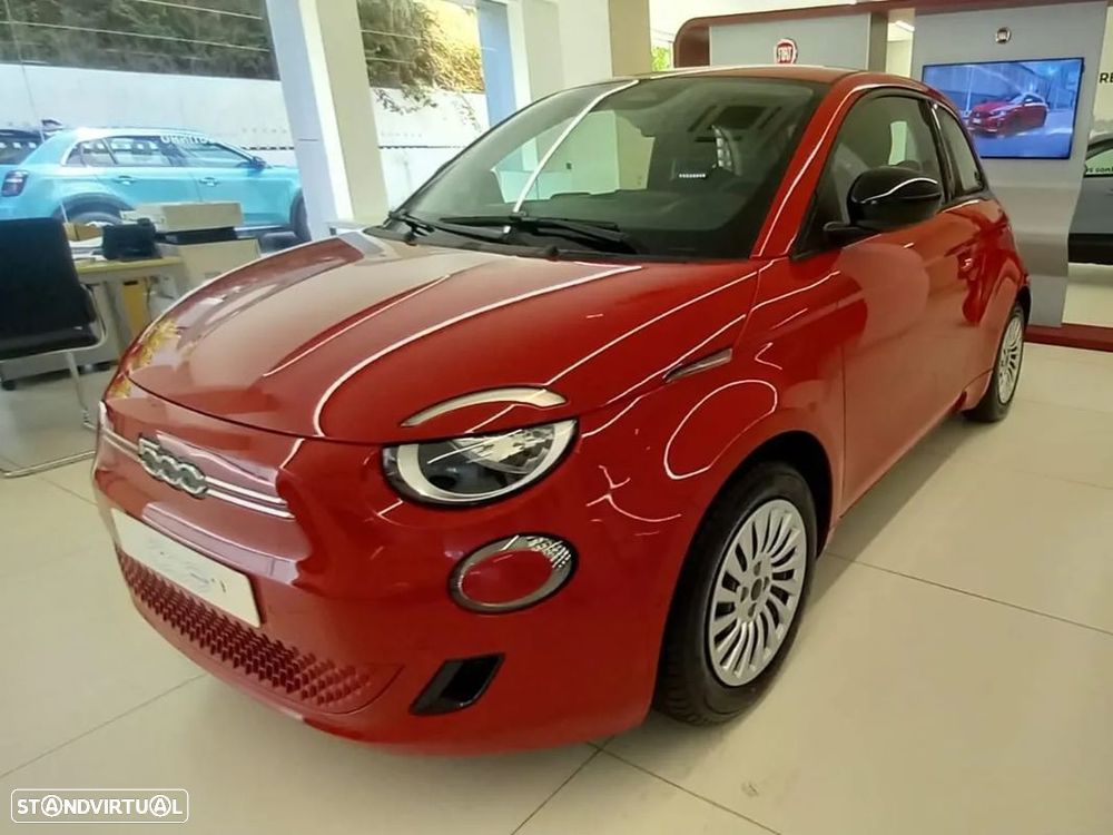 Fiat 500e (RED) - 2
