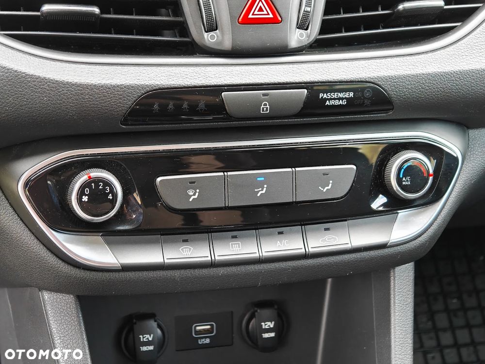 Hyundai i30 1.0 T-GDI Modern DCT - 25