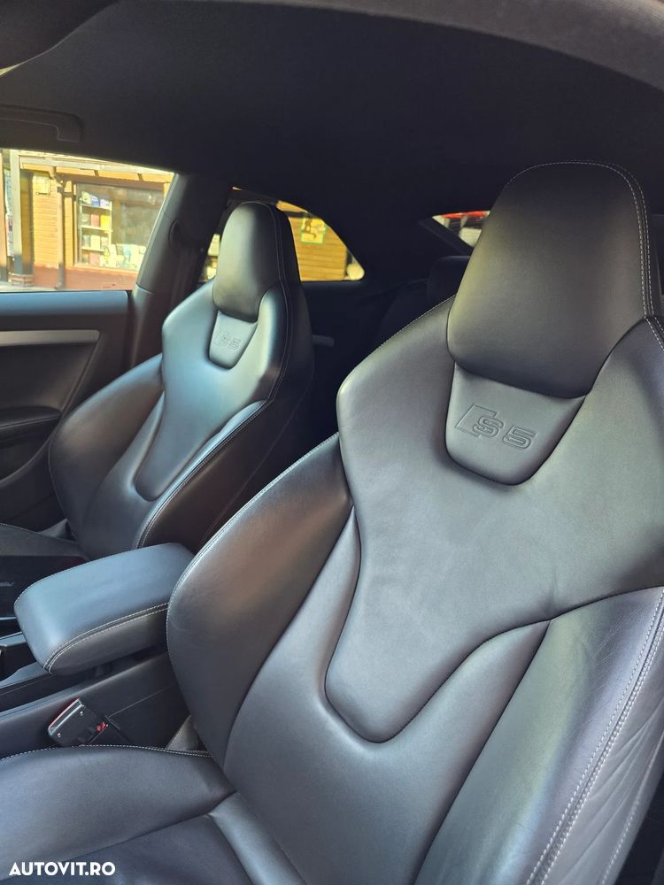 Audi S5 S tronic - 9
