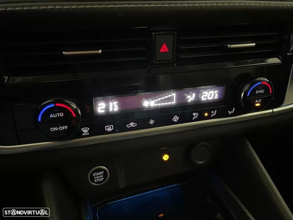 Nissan Qashqai 1.3 DIG-T N-Connecta LED Xtronic - 40