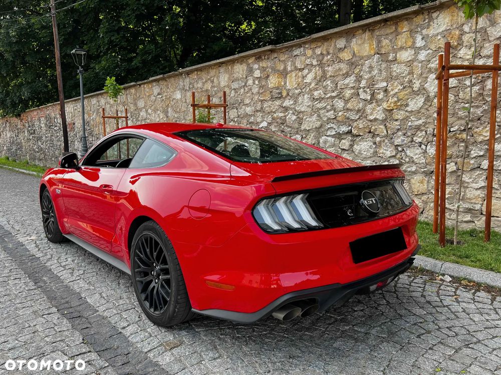 Ford Mustang - 6