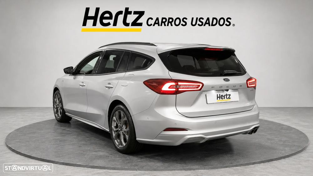 Ford Focus SW 1.0 EcoBoost MHEV ST-Line - 4
