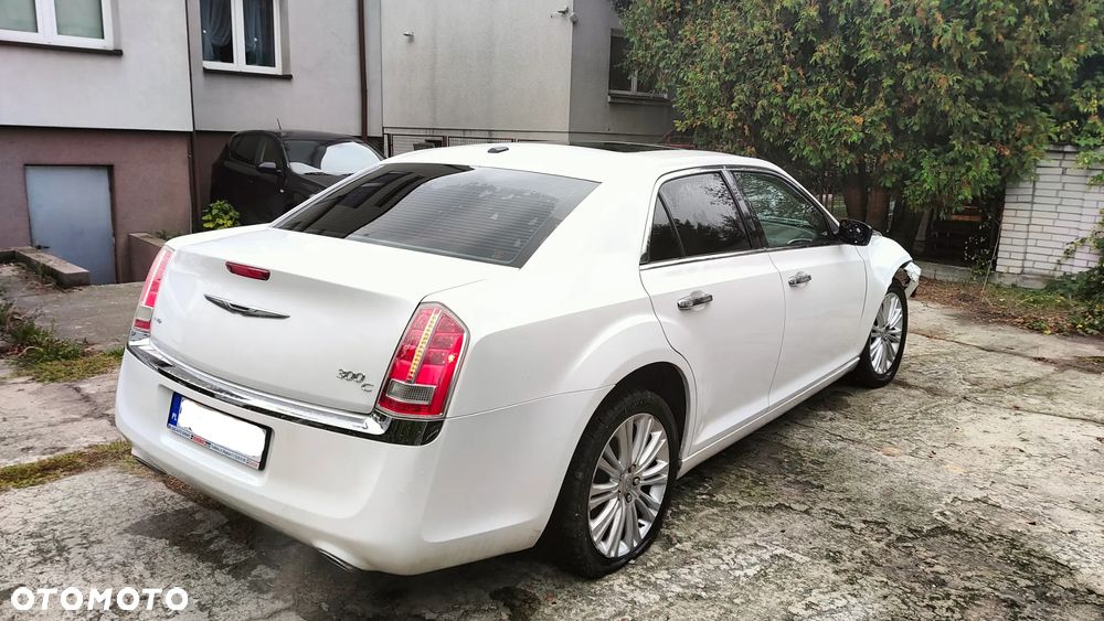 Chrysler 300C - 24