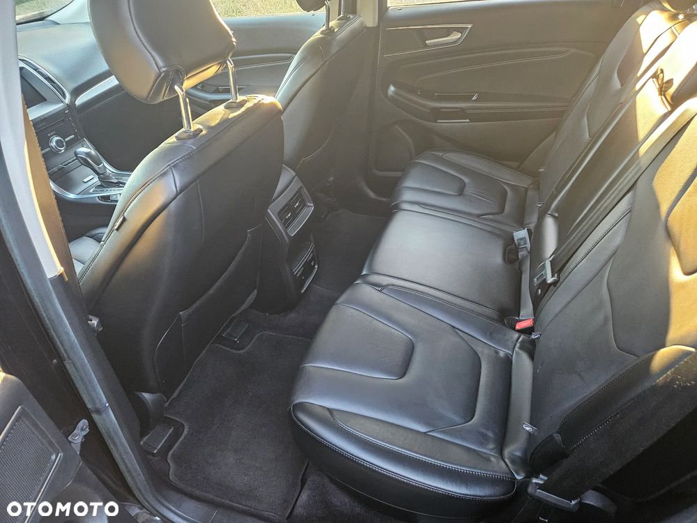 Ford Edge - 18