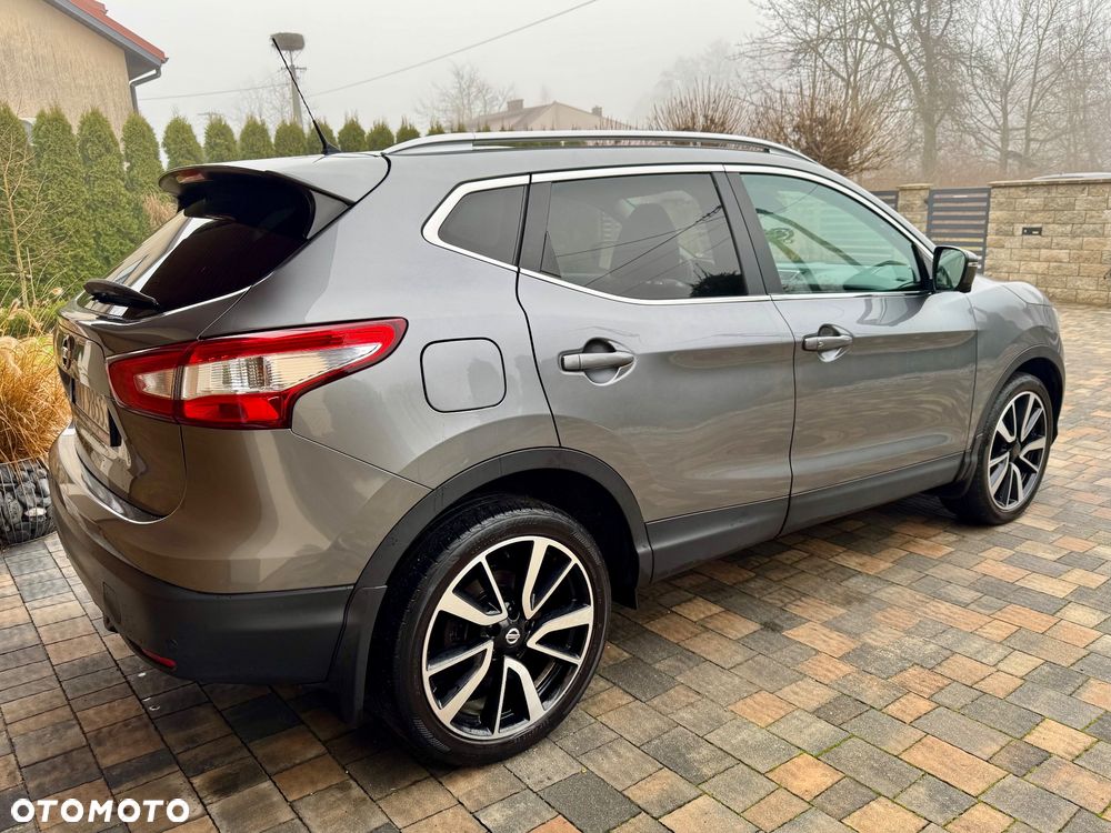 Nissan Qashqai 1.6 DIG-T TEKNA+ - 8