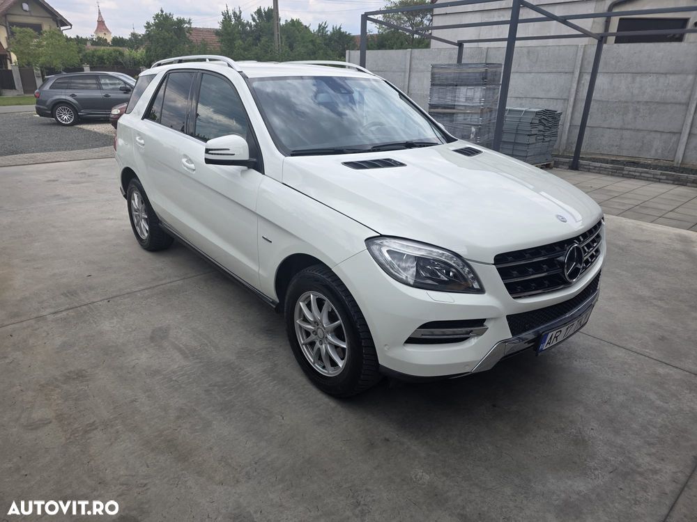 Mercedes-Benz ML 250 BlueTEC 4MATIC 7G-TRONIC - 12