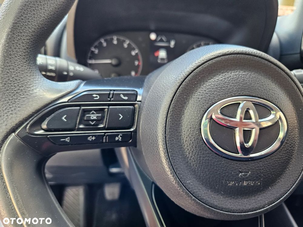 Toyota Yaris 1.0 Active - 21