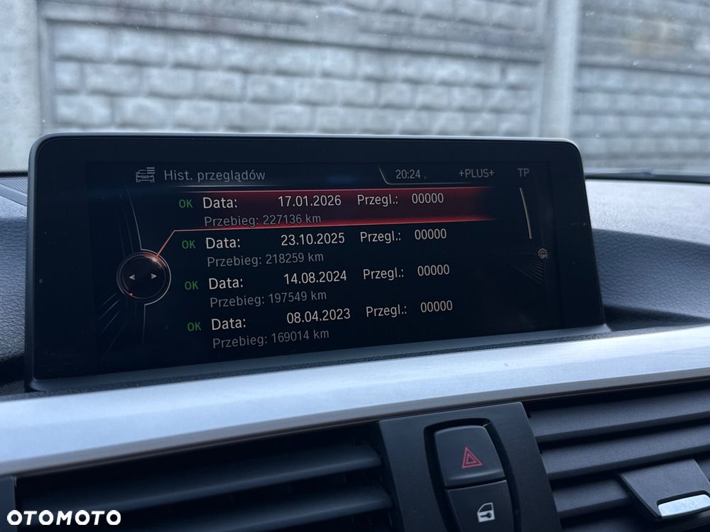 BMW Seria 3 - 22