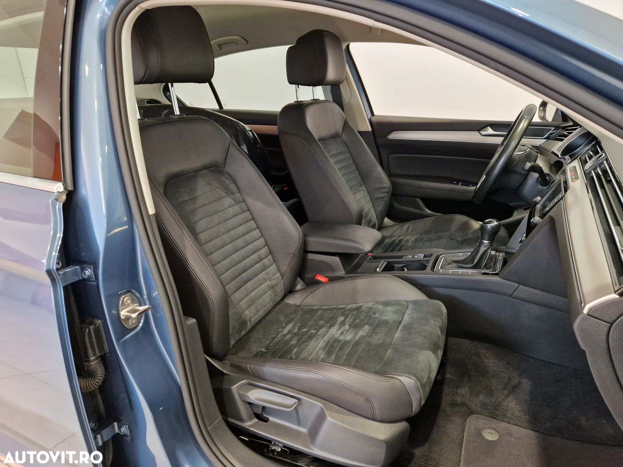 Volkswagen Passat 1.8 TSI Highline - 12