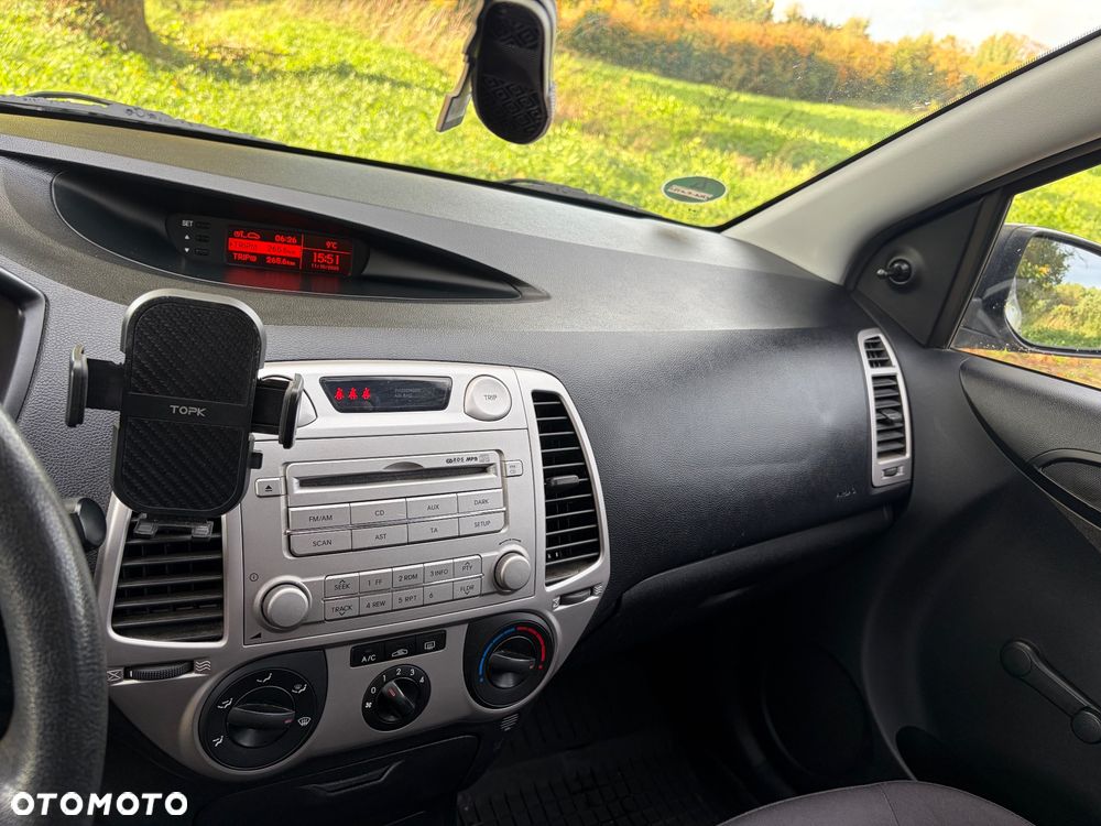 Hyundai I20 2010 photo 4