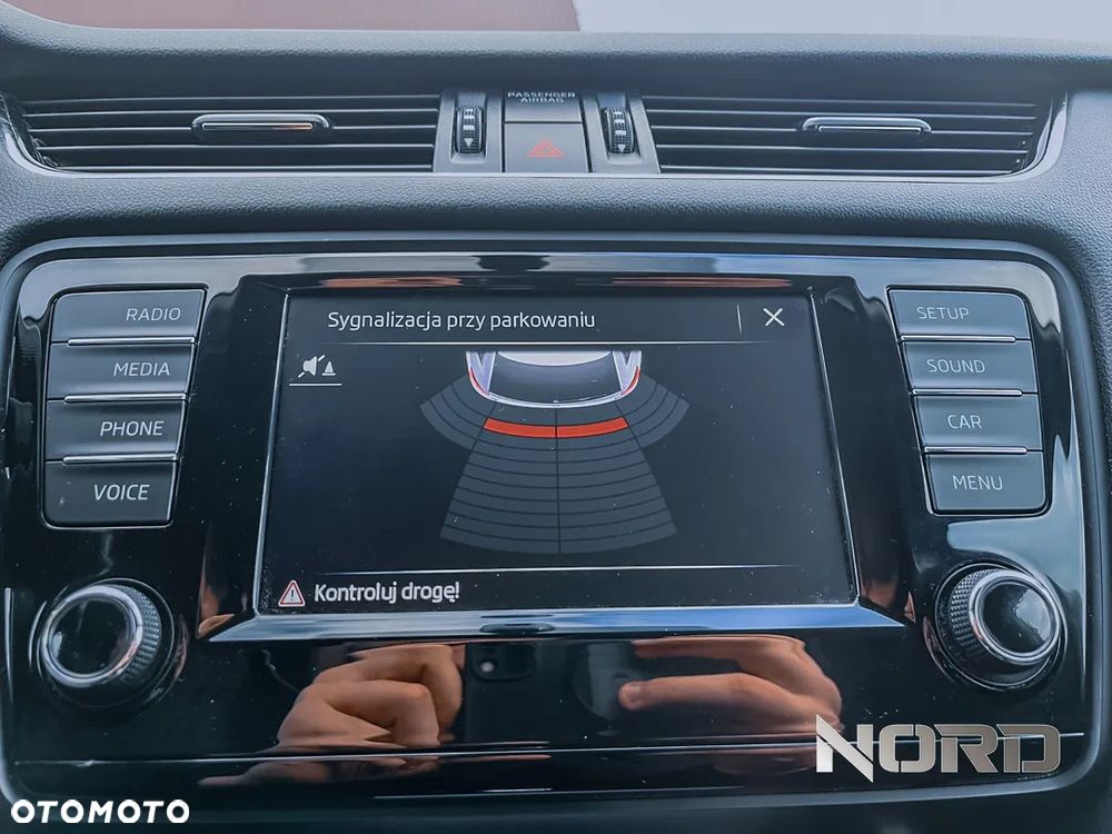 Skoda Octavia 1.8 TSI (Green tec) 4x4 DSG Style - 19