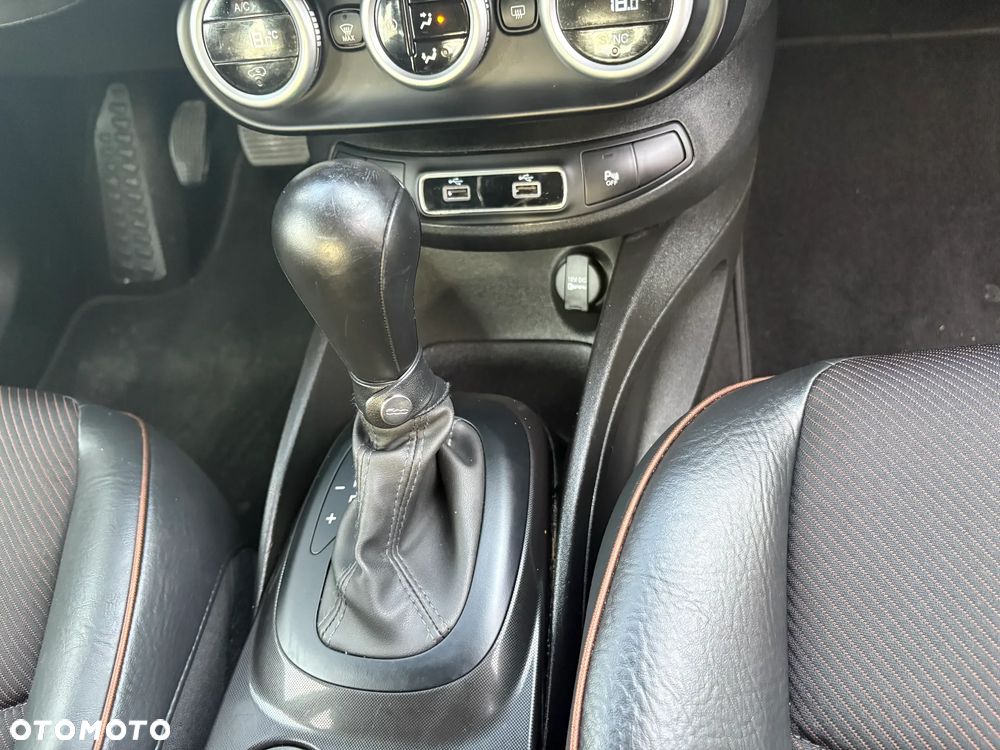 Fiat 500X 1.3 FireFly Turbo DCT 4x2 S&S Dolcevita Launch Edition - 24
