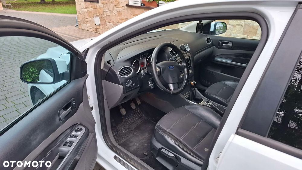 Ford Focus 1.6 TDCi DPF Fun X - 10