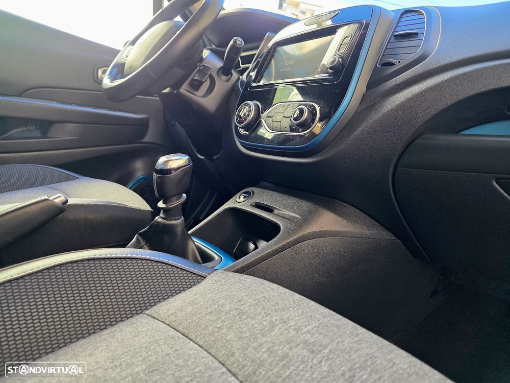 Renault Captur 1.2 TCe Exclusive XMOD - 42