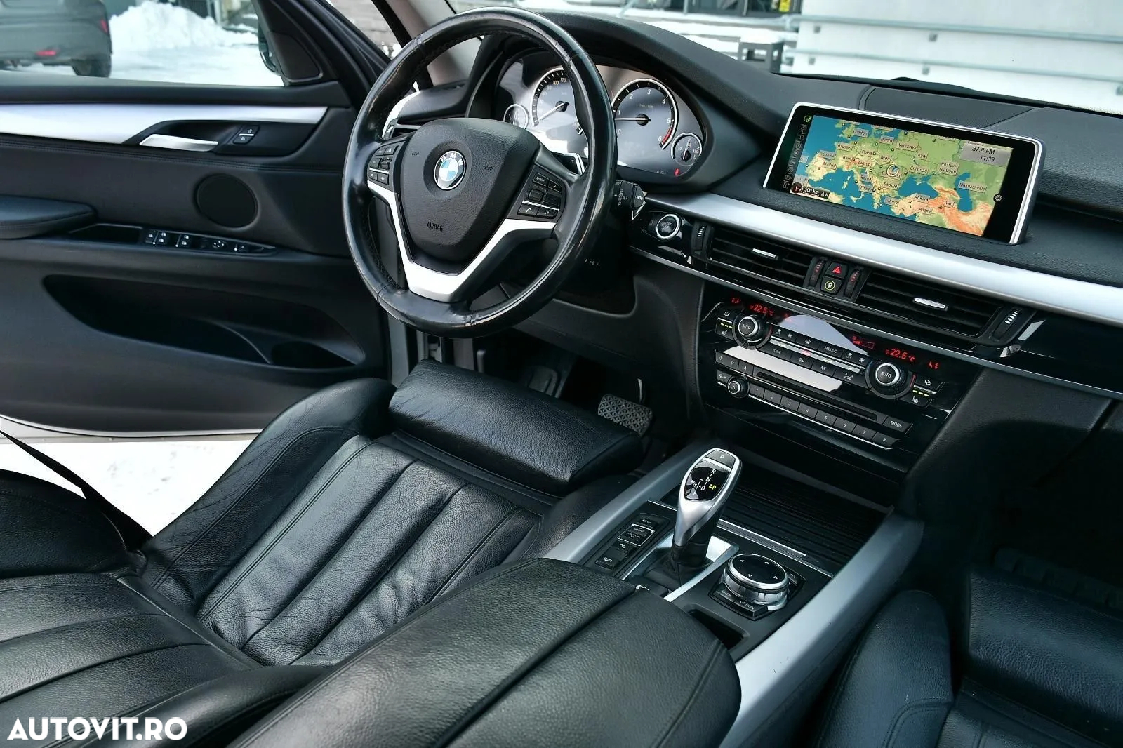 BMW X5 xDrive30d Sport-Aut. - 7