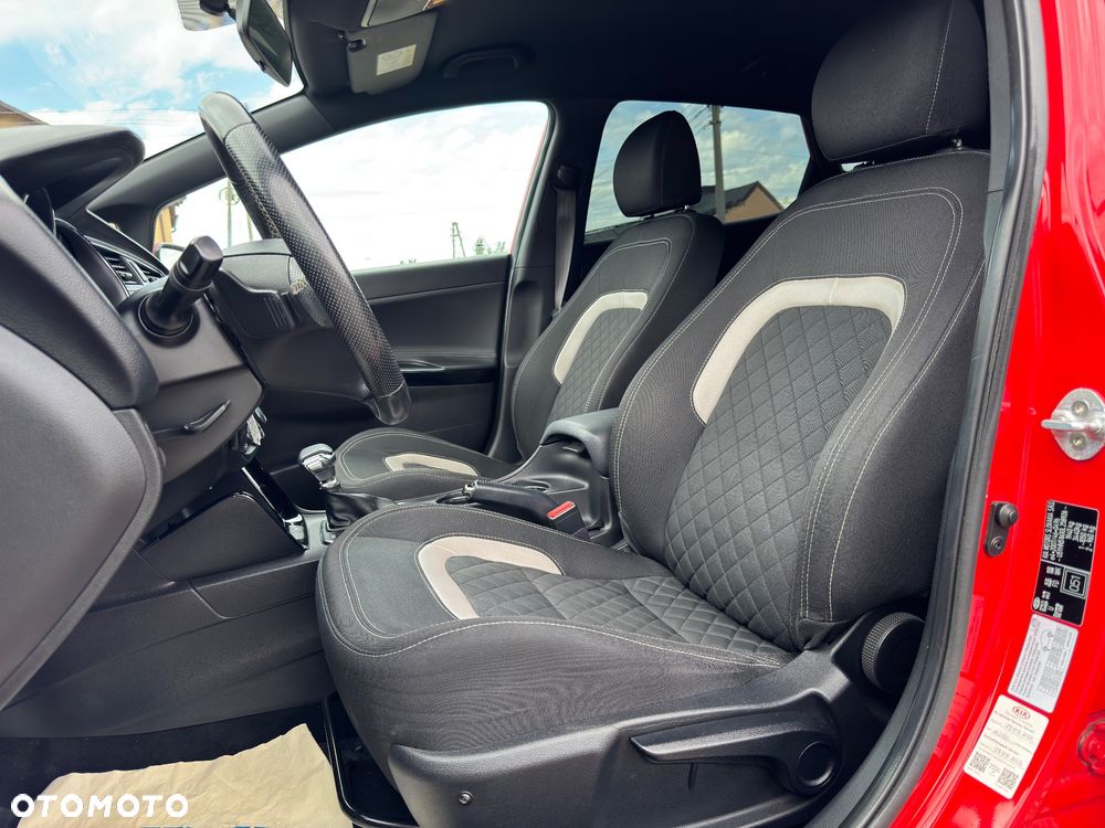 Kia Ceed 1.6 CRDi GT Line DCT - 16
