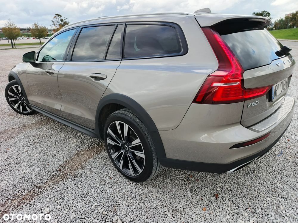 Volvo V60 Cross Country B4 D Geartronic Inscription - 3