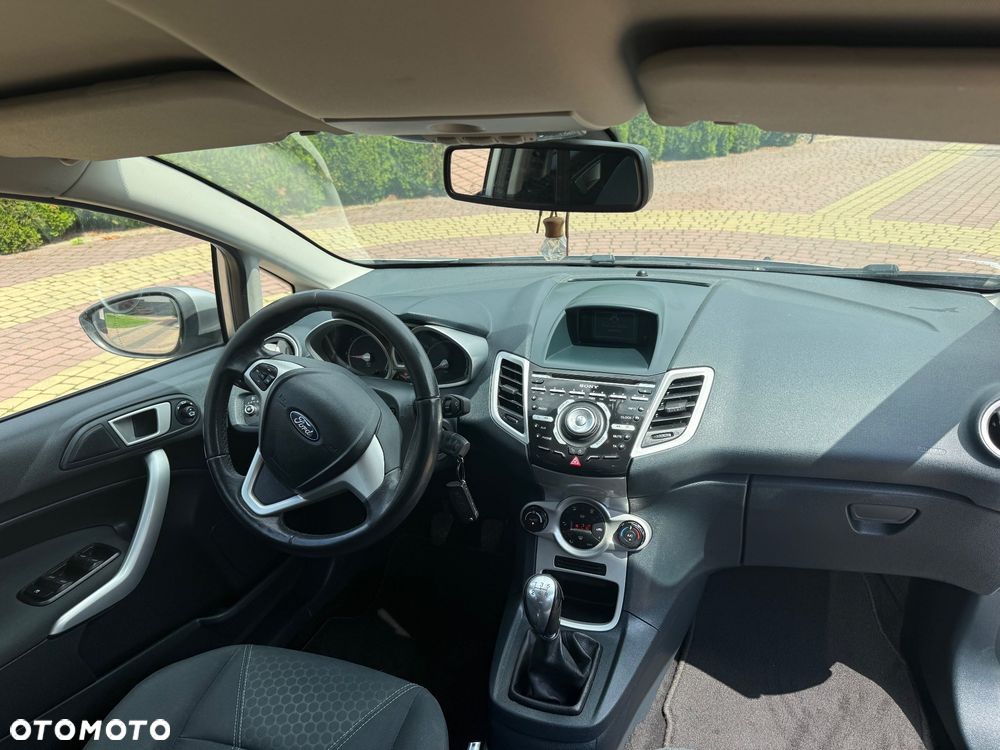 Ford Fiesta 1.6 Ti-VCT Titanium - 20