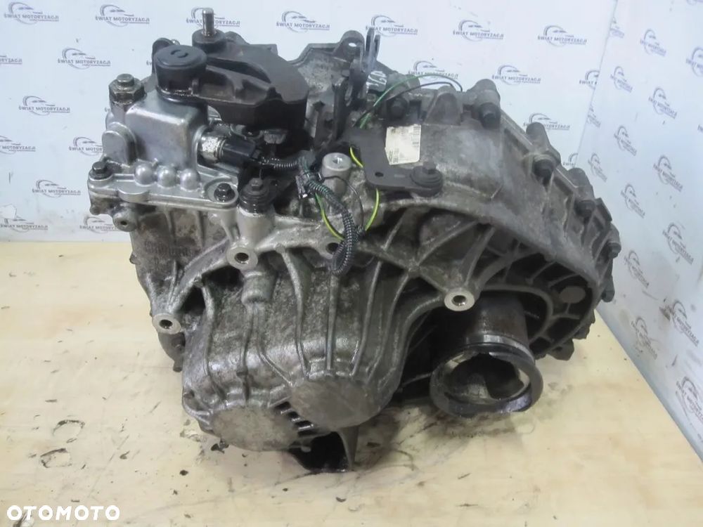 VOLVO C30 07r 2.5 TURBO B5254T3 220KM skrzynia biegów manualna 366R 7002 FD - 4